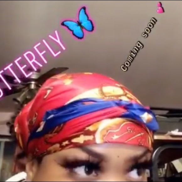 Style: BUTTERFLY 🦋 - Picture 5 of 6